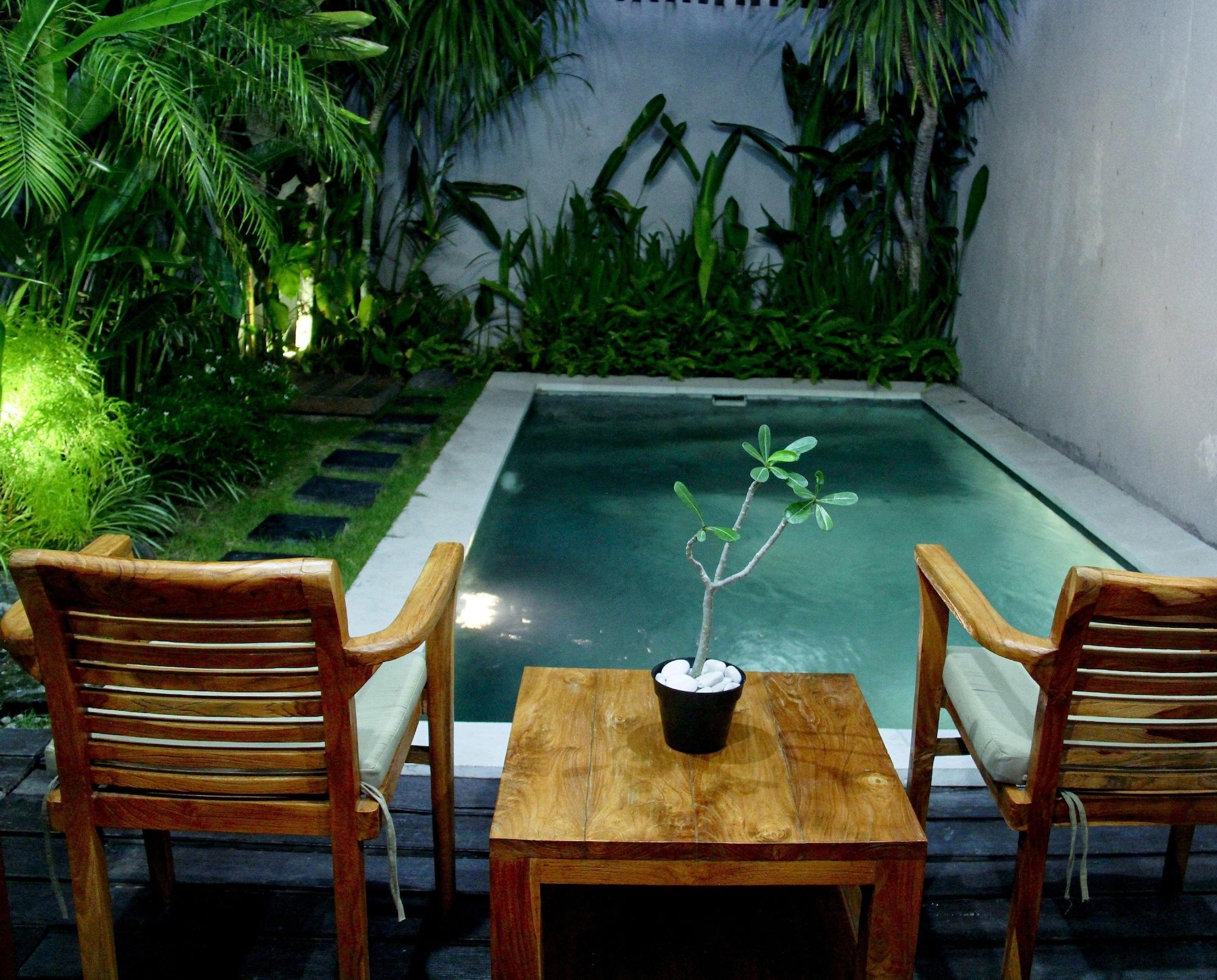 Delu Villas&Suite Kerobokan Buitenkant foto