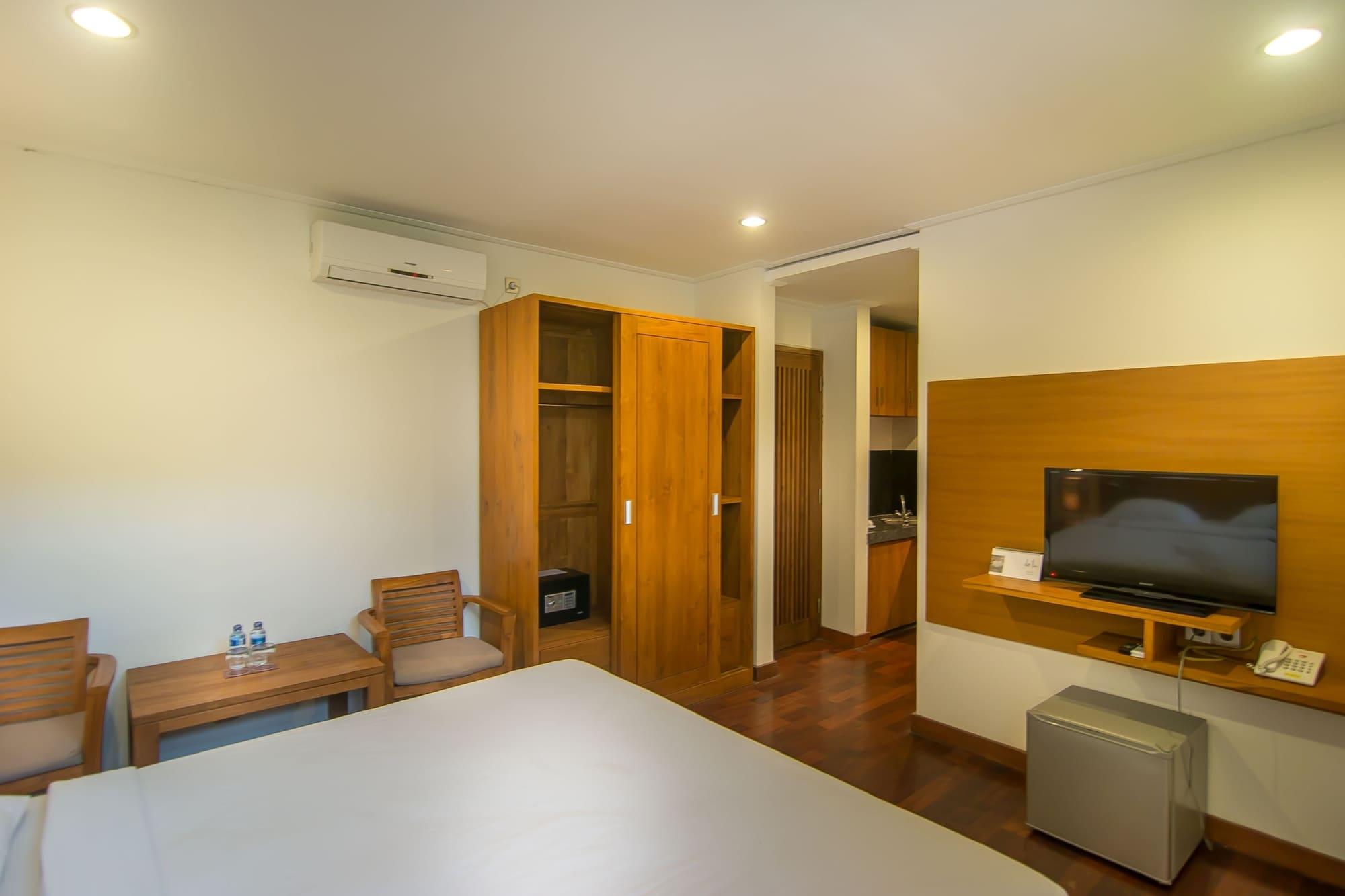 Delu Villas&Suite Kerobokan Buitenkant foto