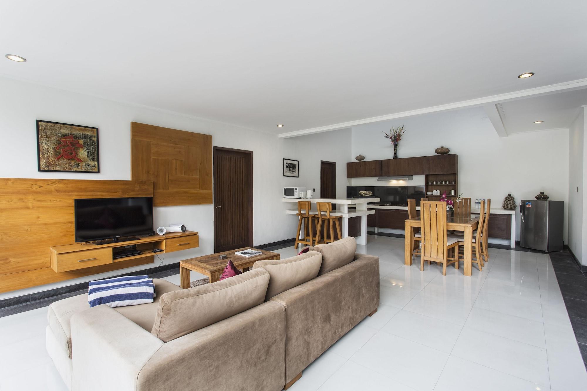Delu Villas&Suite Kerobokan Buitenkant foto