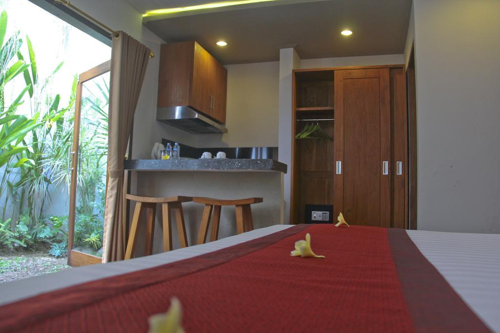Delu Villas&Suite Kerobokan Buitenkant foto