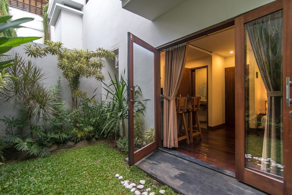 Delu Villas&Suite Kerobokan Buitenkant foto
