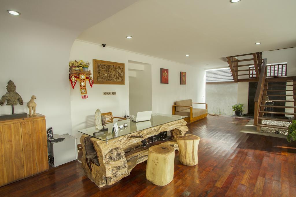 Delu Villas&Suite Kerobokan Buitenkant foto