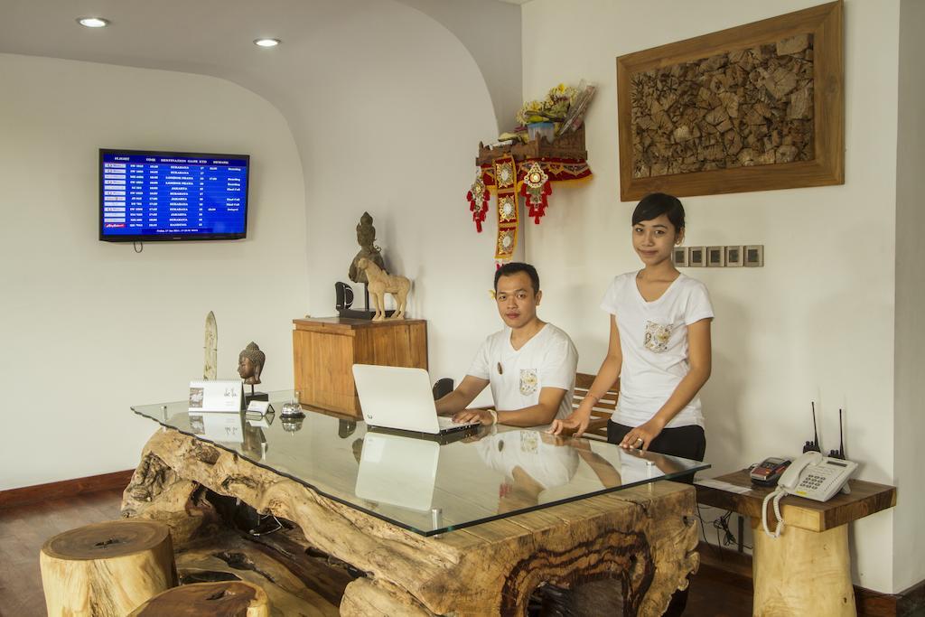 Delu Villas&Suite Kerobokan Buitenkant foto